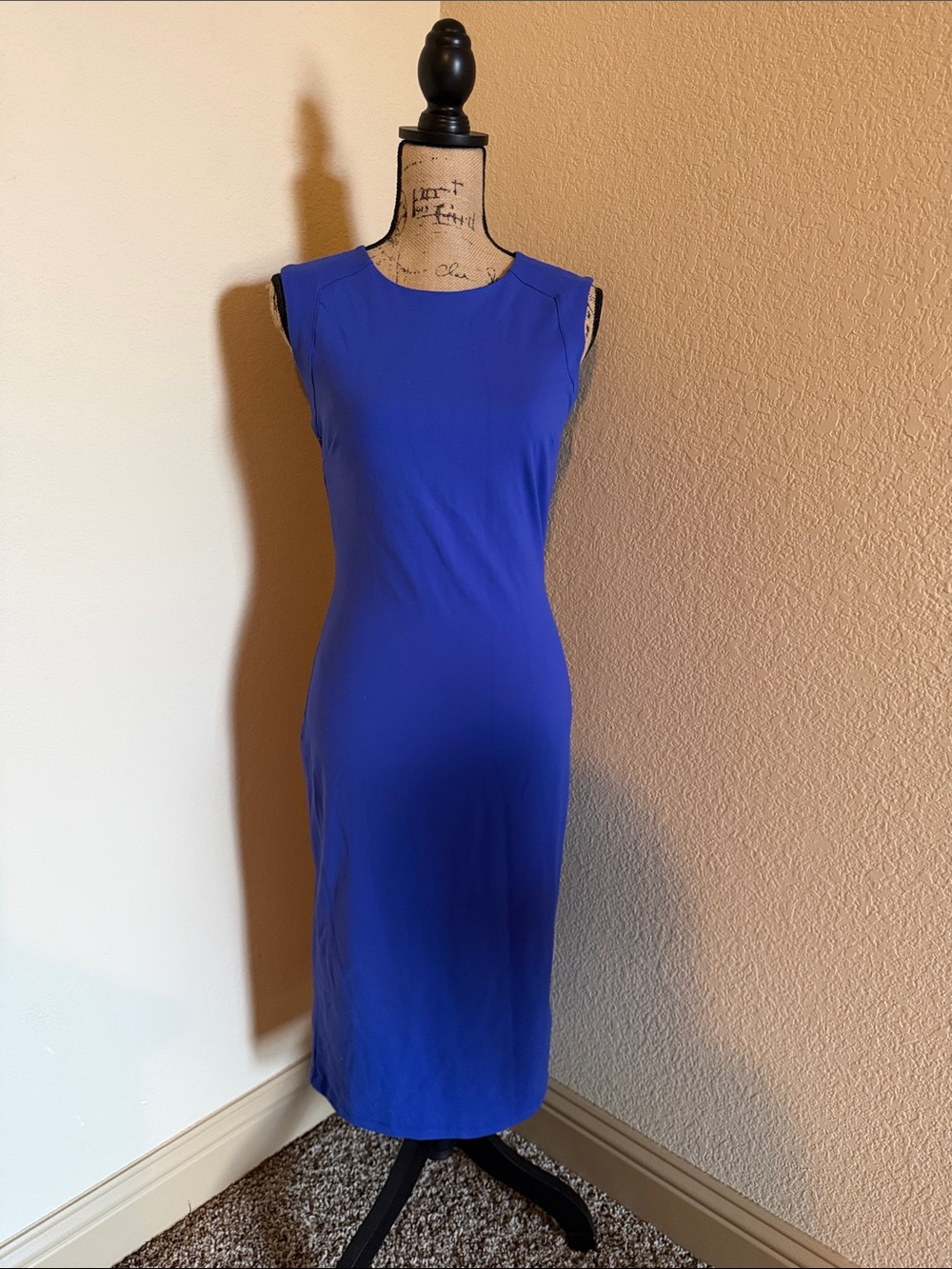 Classic Royal Blue Sleeveless Sheath Dress